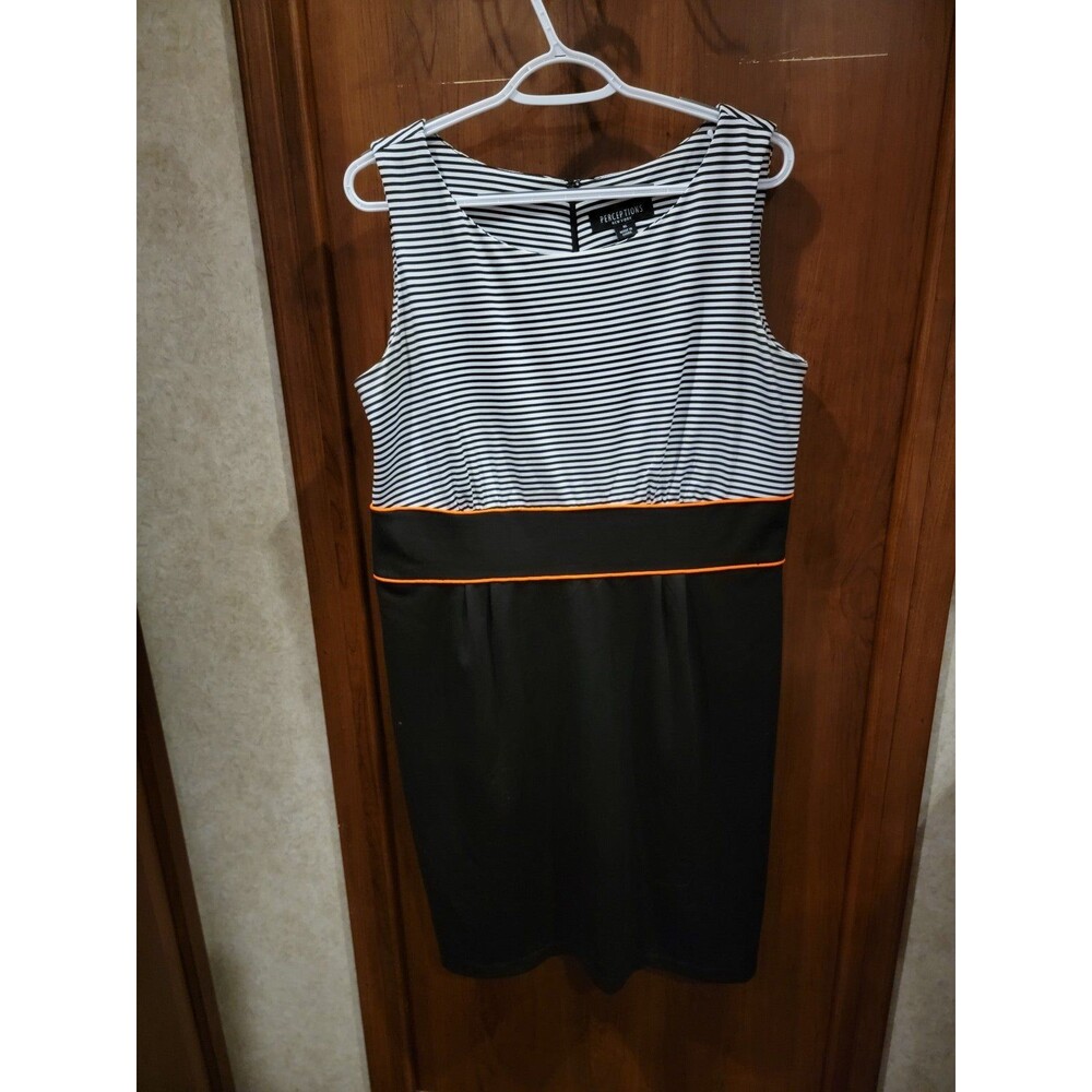 Perceptions New York Dress Sz 16 G-2